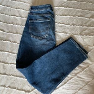 AE Stretch Mom Jean